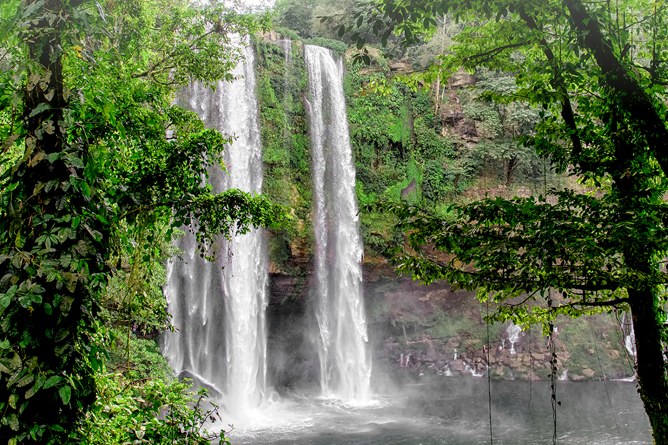 cascadas-de-agua-azul-misolha-y-zona-arqueologica-de-palenque-ida-y-vuelta